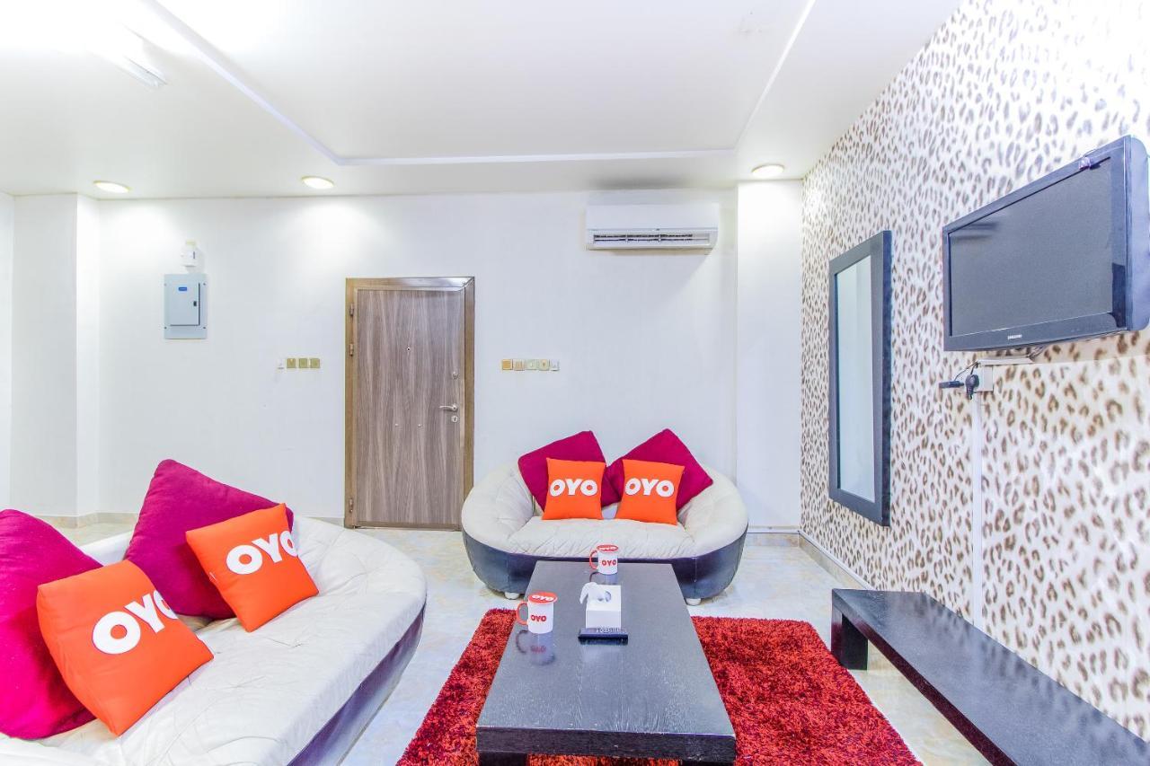 Oyo 109 Al Thabit Modern Hotel Apartment Hayl Al 'Umayr Exterior photo