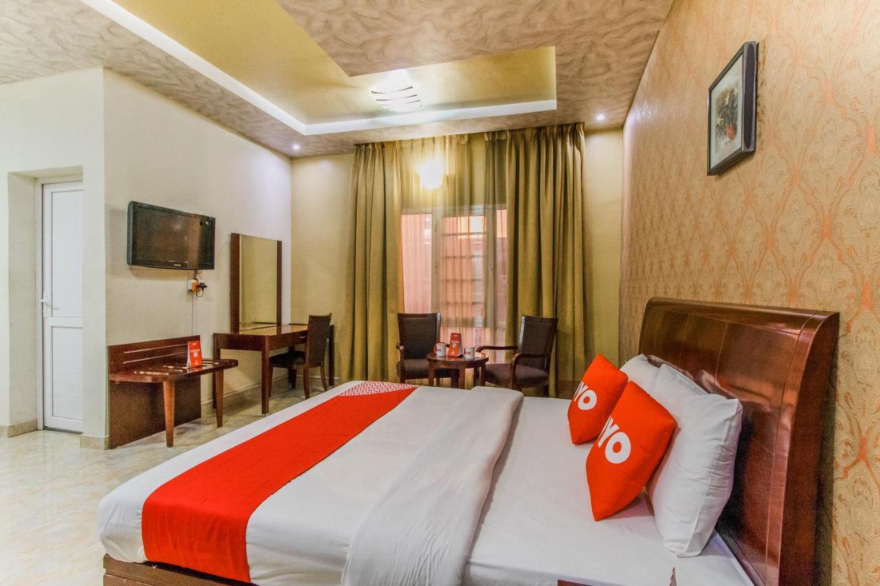Oyo 109 Al Thabit Modern Hotel Apartment Hayl Al 'Umayr Exterior photo